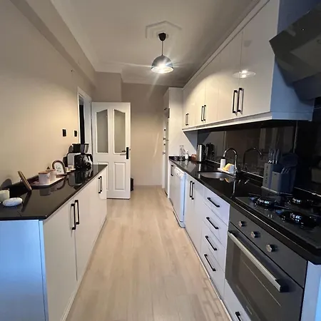 No 8 Apartament